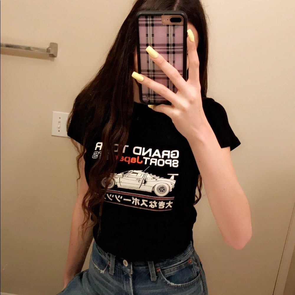 bundle of two brandy melville tees